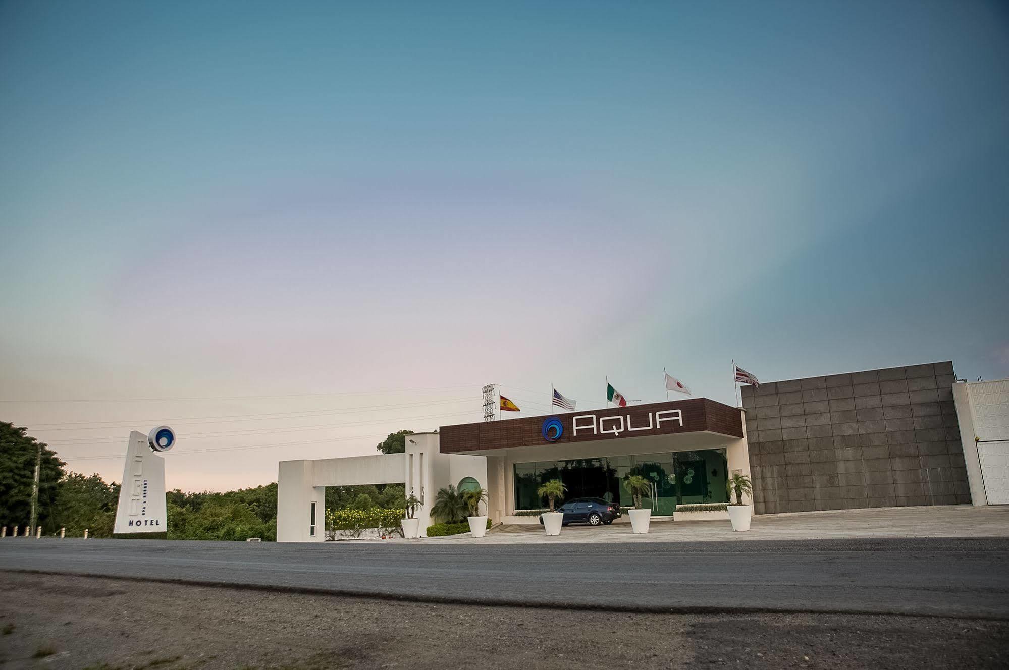 Hotel Aqua Spa & Resort Martinez de la Torre Ngoại thất bức ảnh