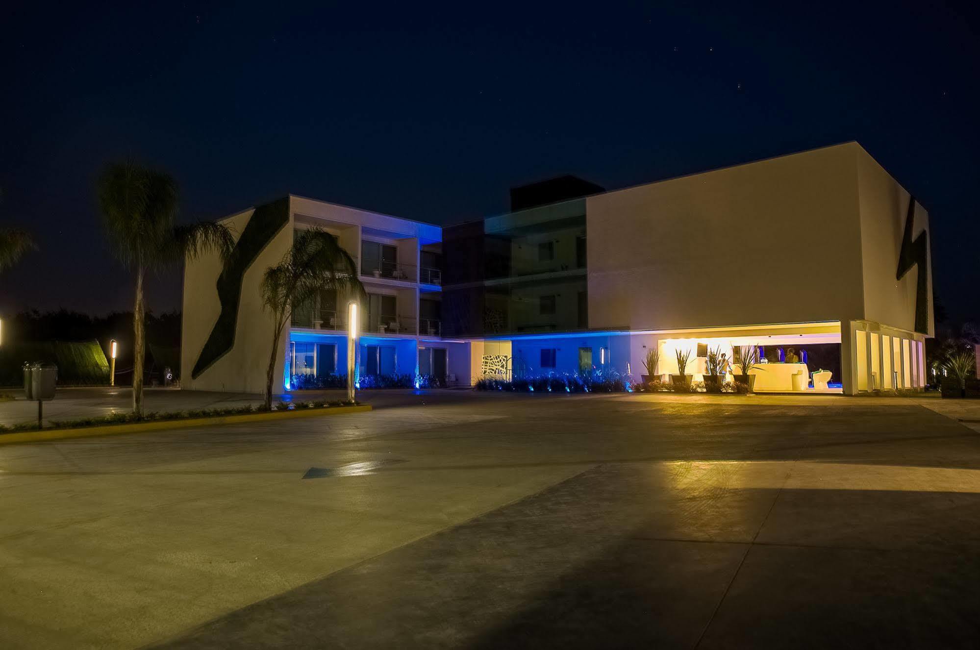 Hotel Aqua Spa & Resort Martinez de la Torre Ngoại thất bức ảnh